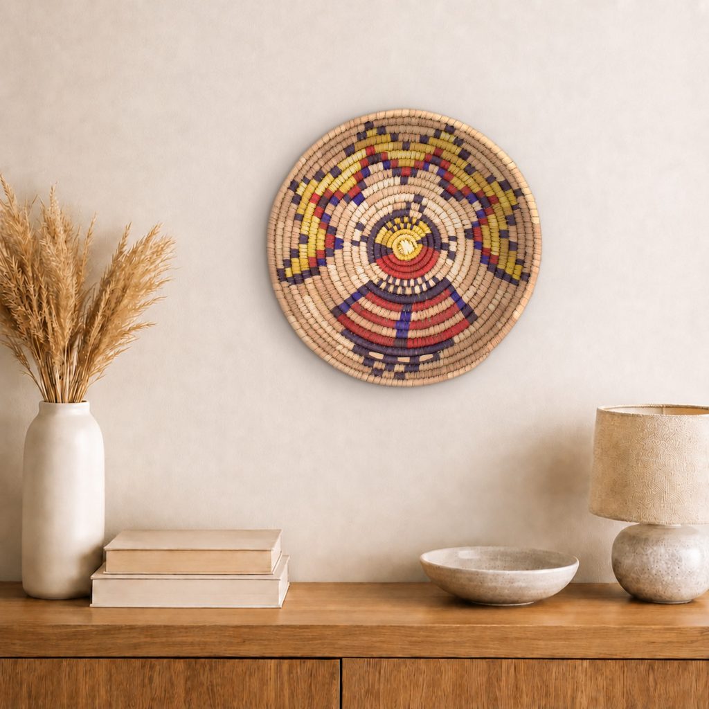 Sacrifice Moss Distinct handmade wicker wall basket